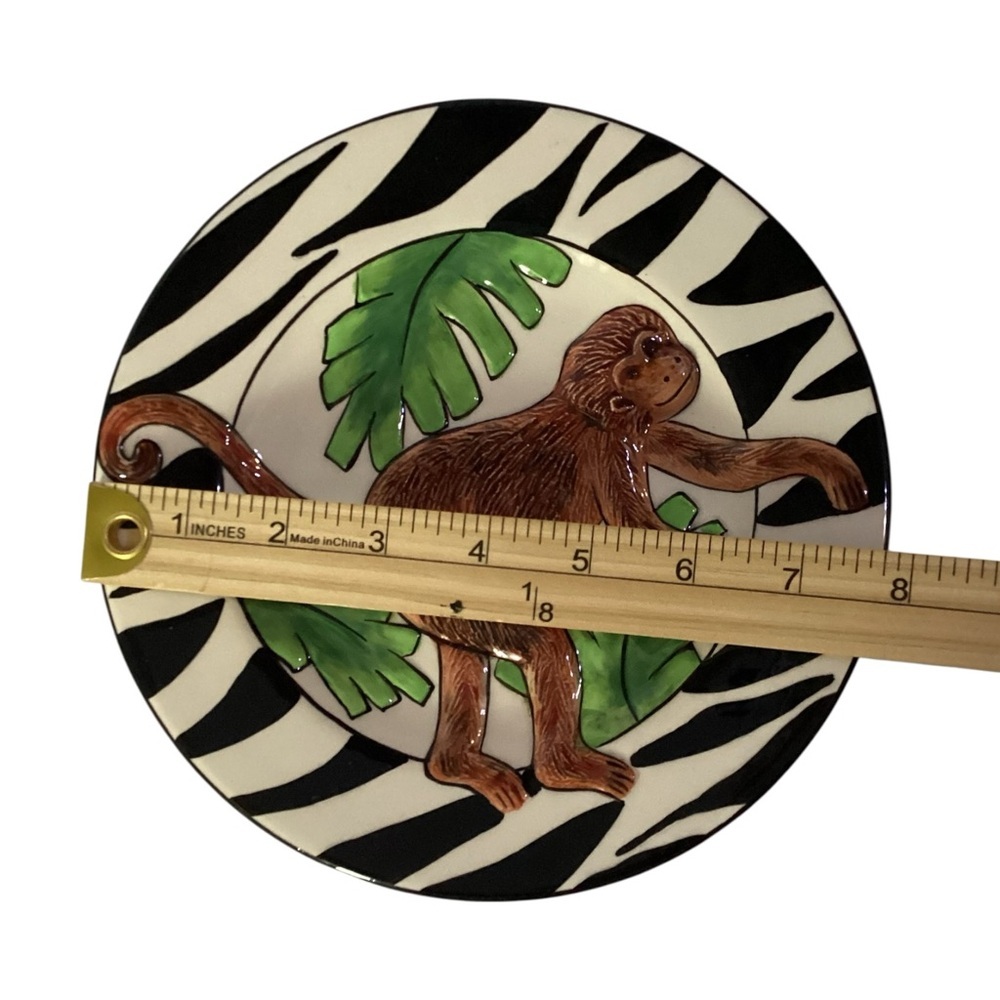 Becca Signature Collection Monkey Lunch Plates Set of 4 Zebra Rim 8” USA - Picture 3 of 8